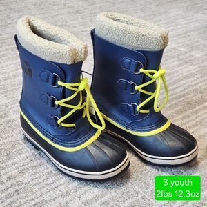 Sorel youth Caribou waterproof snow boots blue size 3 youth